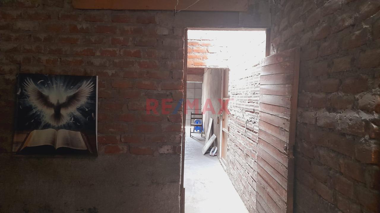 Venta De Local Comercial Como Terreno En Av. El Sol - Villa El Salvador — foto 11