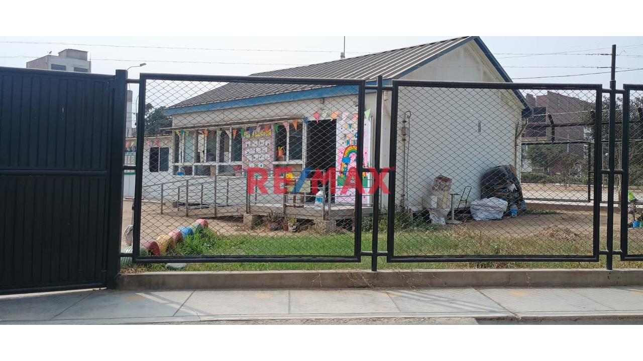 Terreno En Venta: 120 M2 En Asociación. Las Brisas De Huachipa - Documentos En Regla
