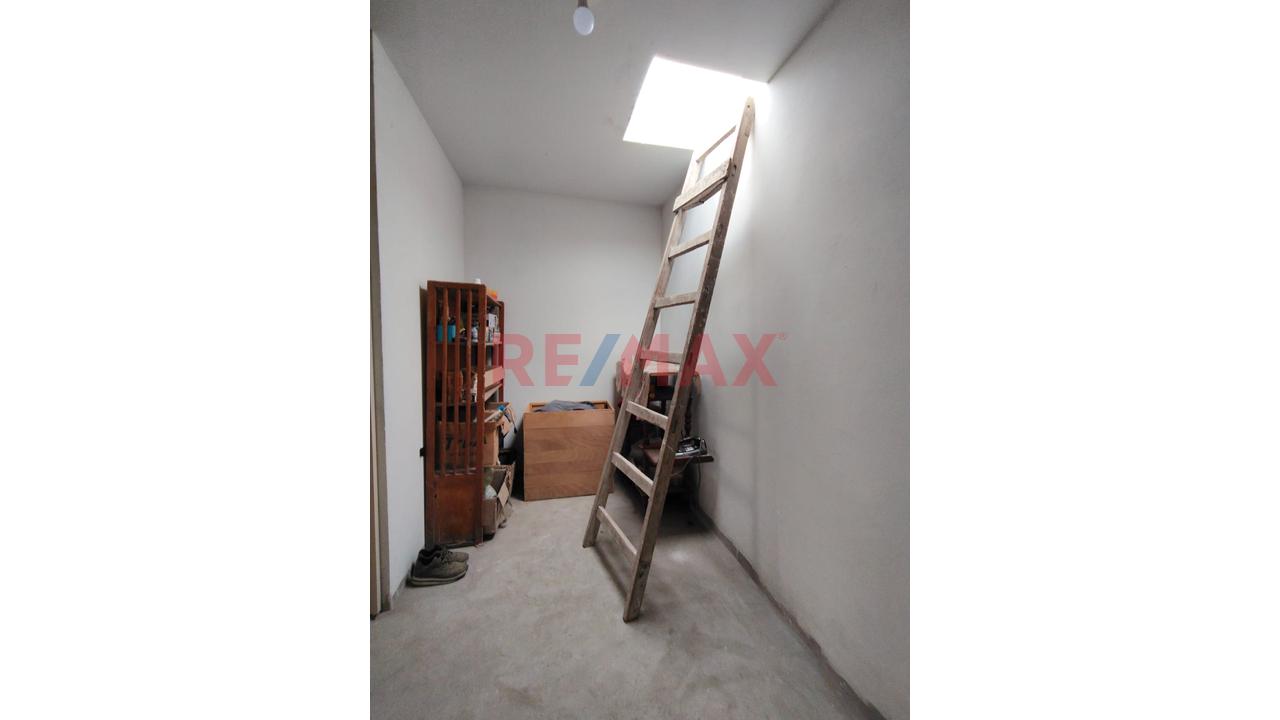 Venta Exclusiva Casa De Dos Piso En Santa Rosa. - 11