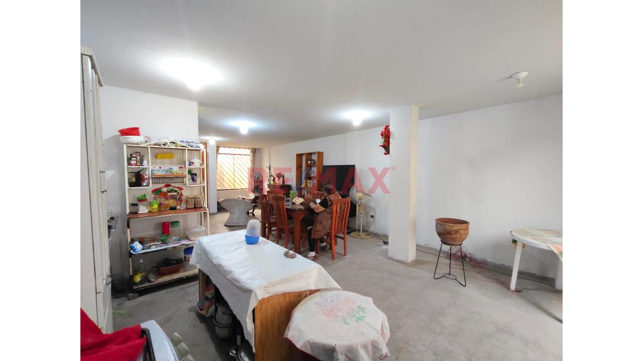 Venta Exclusiva Casa De Dos Piso En Santa Rosa. - 5