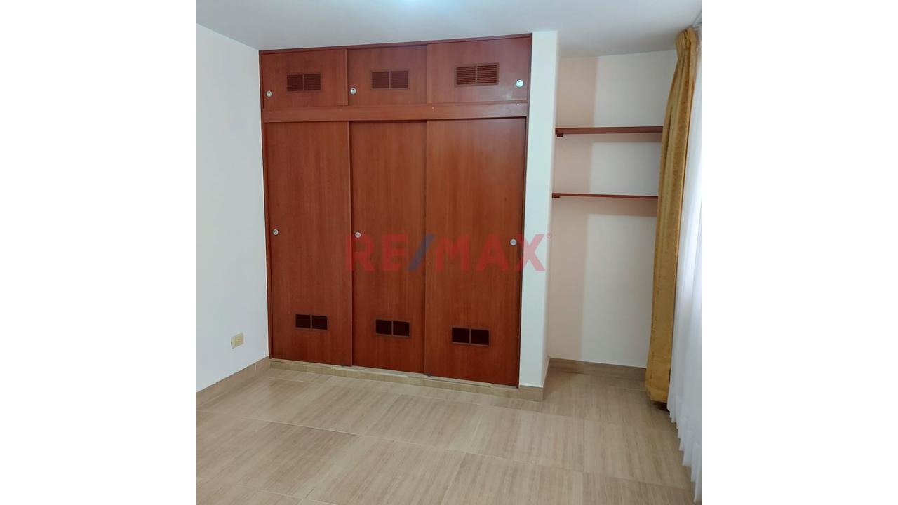 Alquiler Dpto 2Do Piso En Av Canta Callao Con Av Los Alisos — foto 3