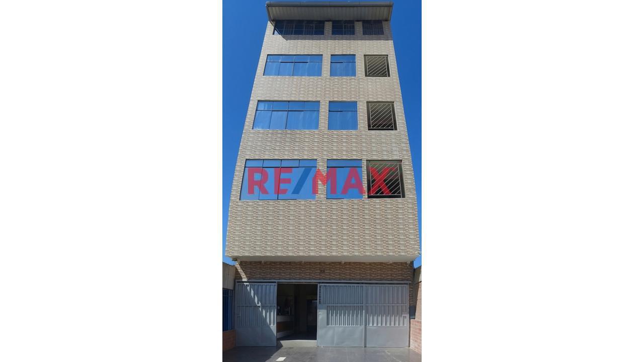 Hospedaje En Venta Totalmente Amoblado, En La Ciudad De Mancora - 1