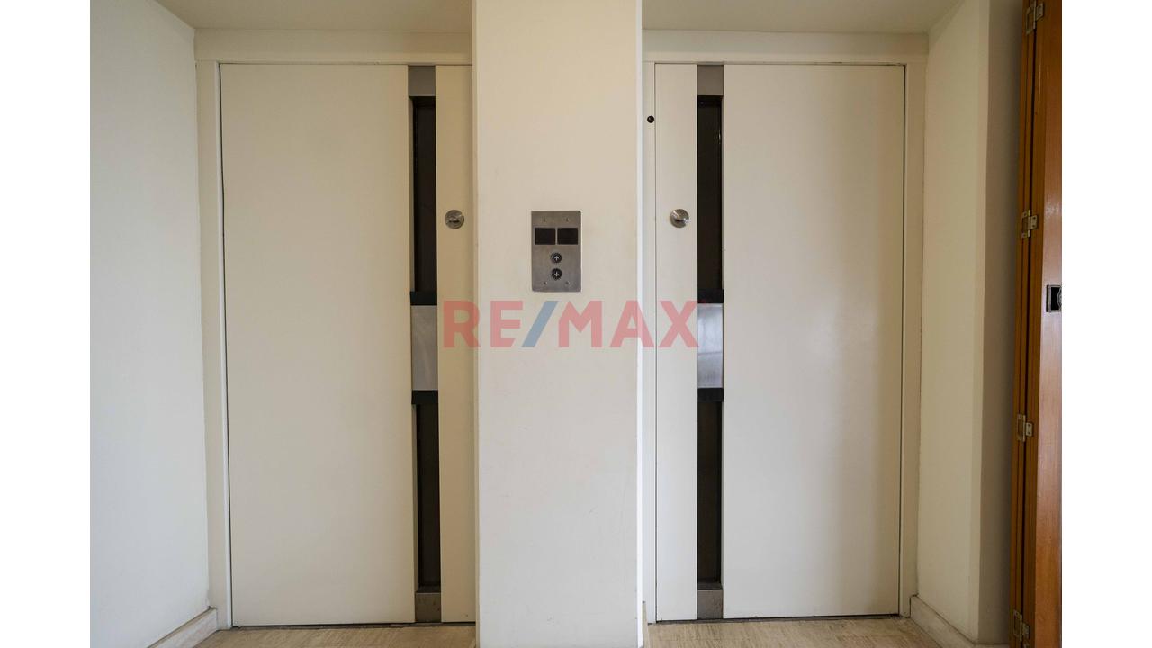 Vendo Exclusivo Departamento -  Frente Al Golf San Isidro — foto 4