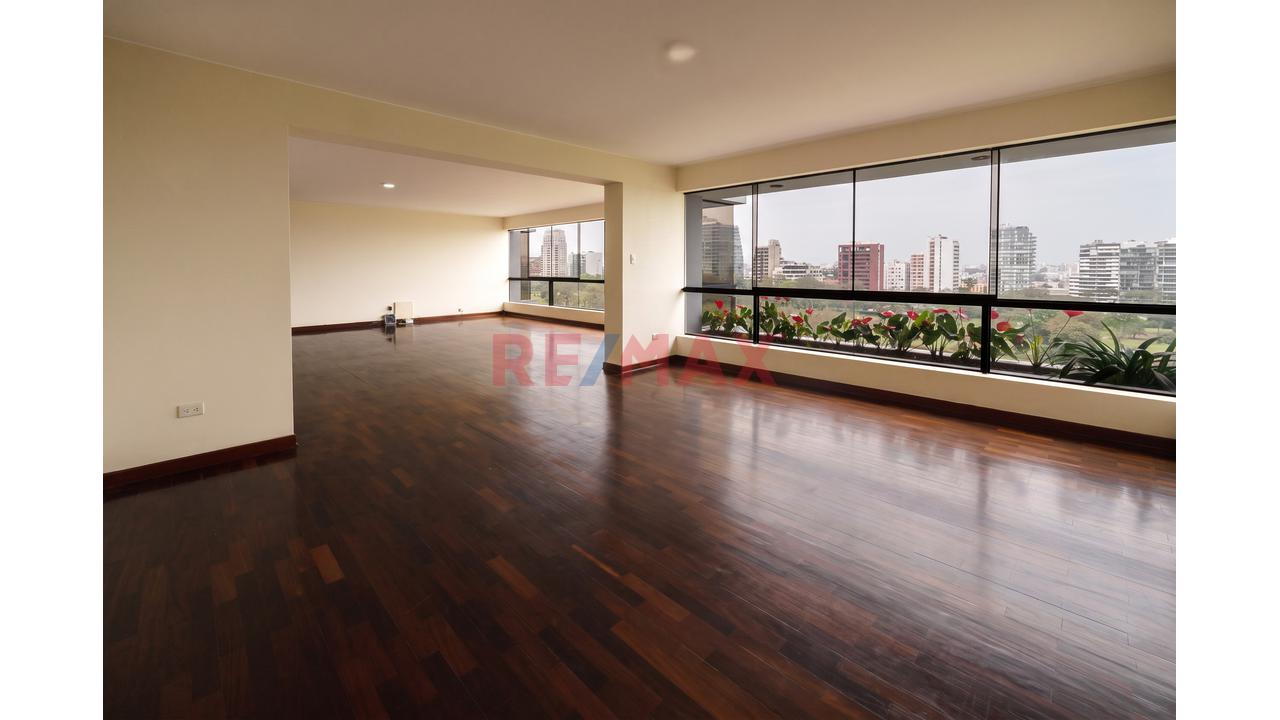 Vendo Exclusivo Departamento -  Frente Al Golf San Isidro — foto 5