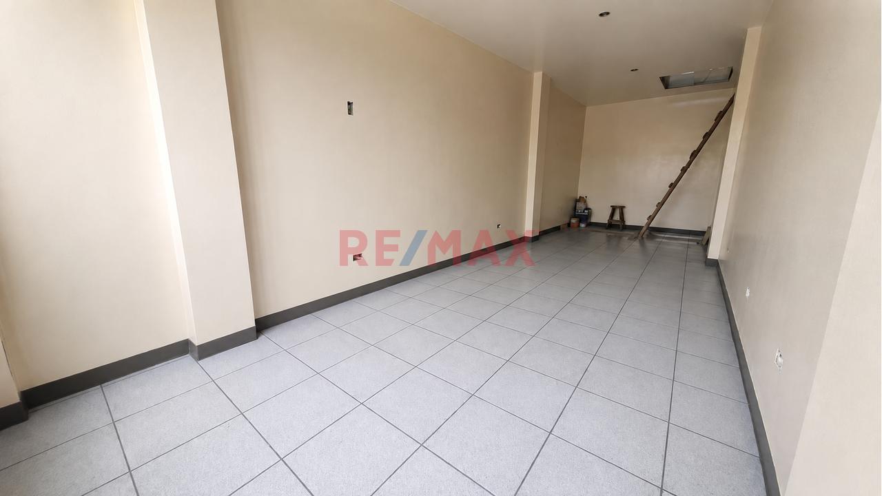 Venta De Local Comercial De 3 Pisos En Av. Naranjal – Los Olivos - 10