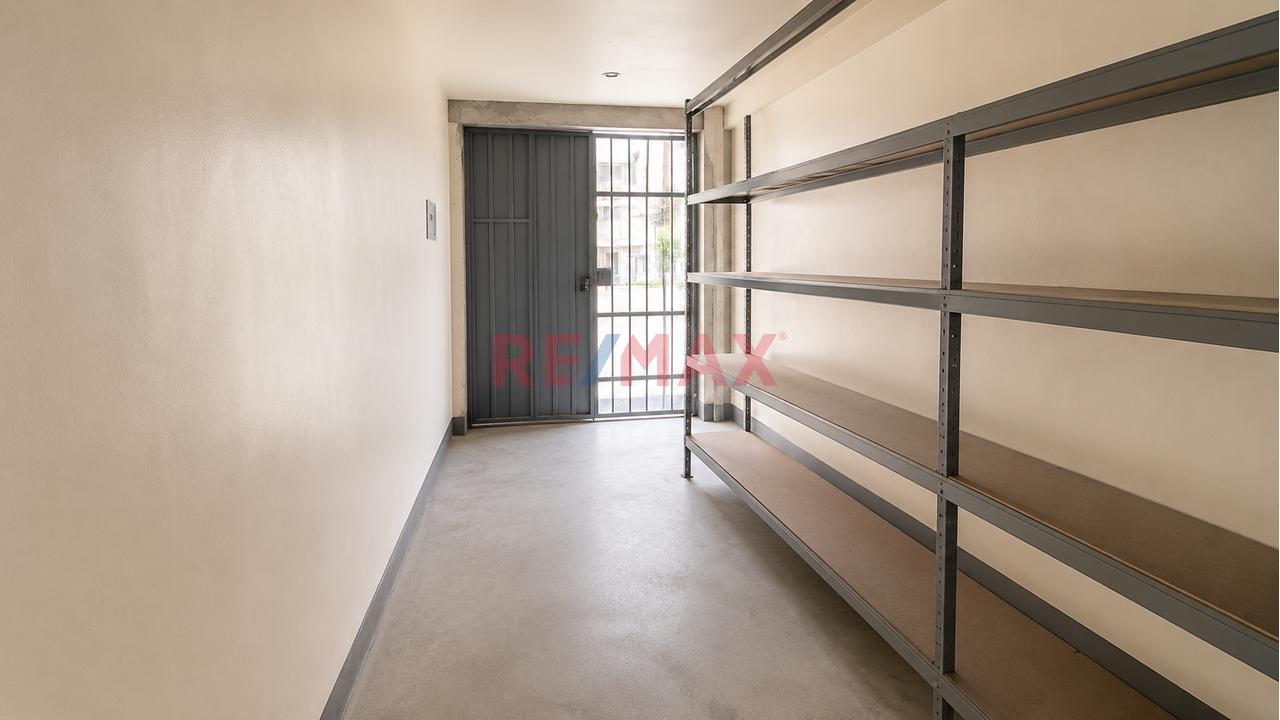 Venta De Local Comercial De 3 Pisos En Av. Naranjal – Los Olivos - 3