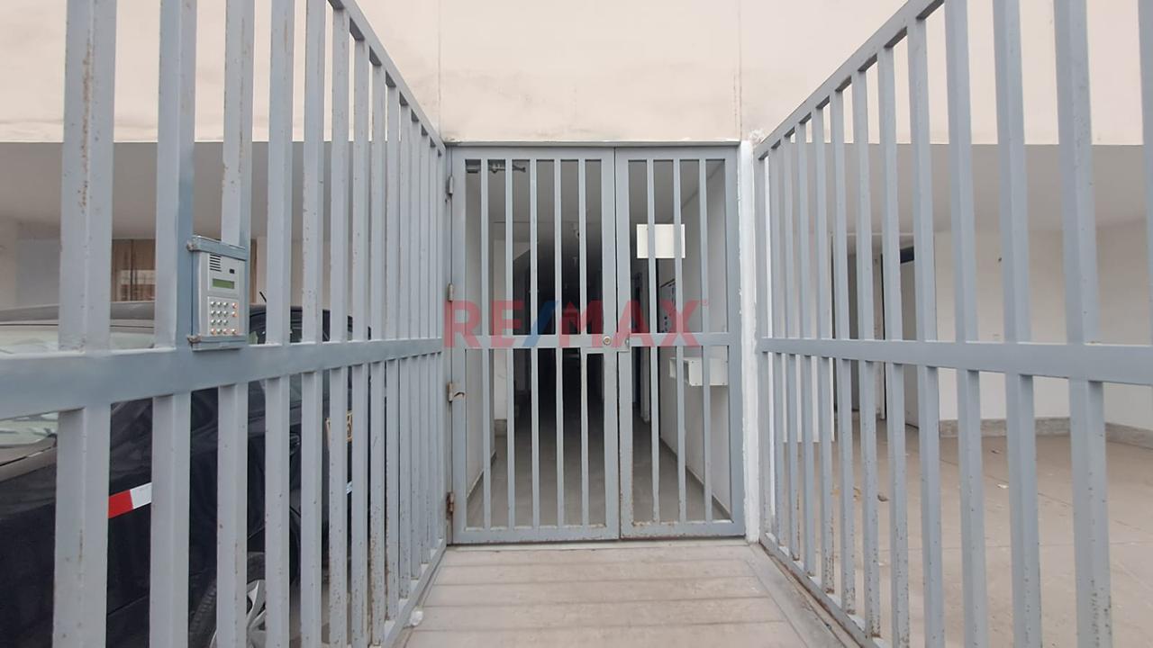 Departamento En 3Er Piso En Venta, Edificio Con Ascensor - 15