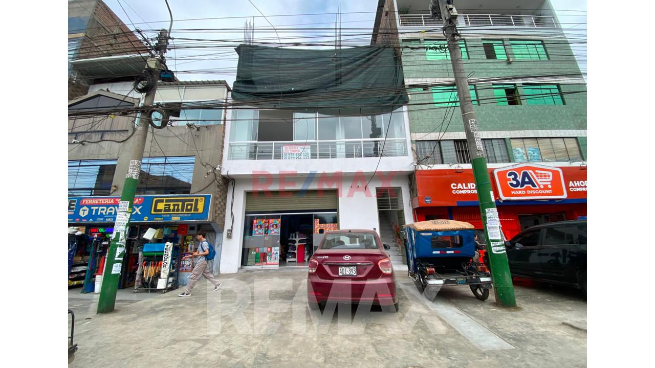 Se Alquila Local Comercial En Estreno Av. San Martin Sjl - 18