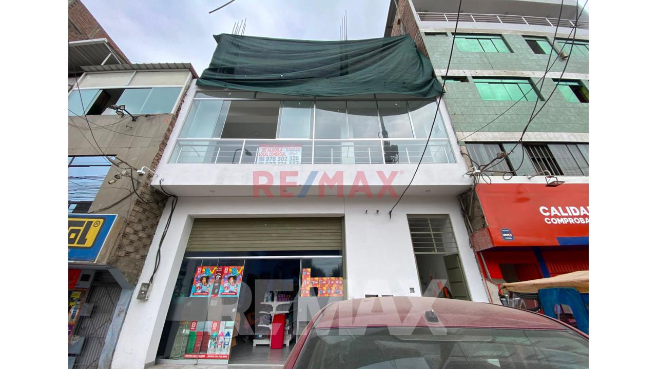 Se Alquila Local Comercial En Estreno Av. San Martin Sjl - 17