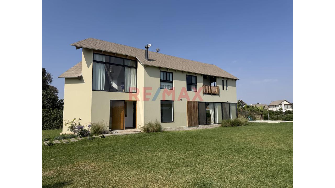 Venta De Casa De Playa Condomino Privado - 2