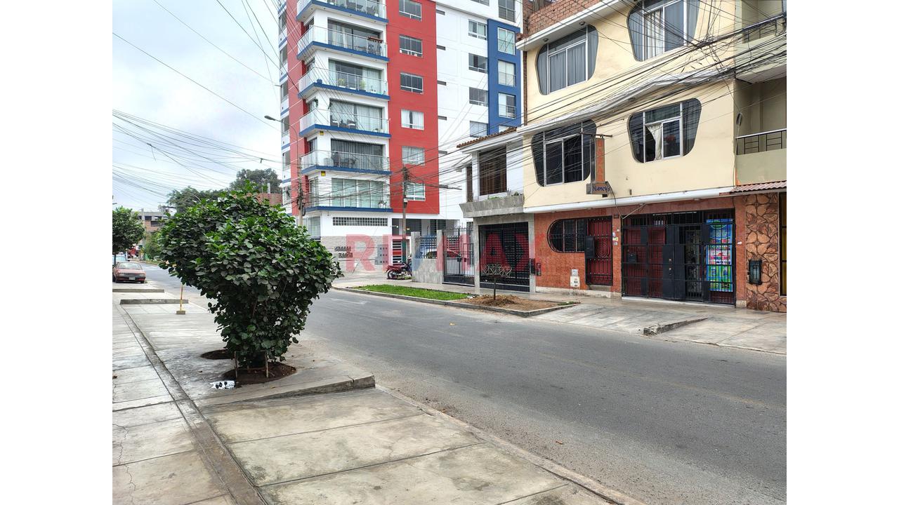 ¡Vive En Una De Las Mejores Zonas De Los Olivos! Departamento De 2 Habitaciones Cerca De Av. Las Palmeras — foto 3