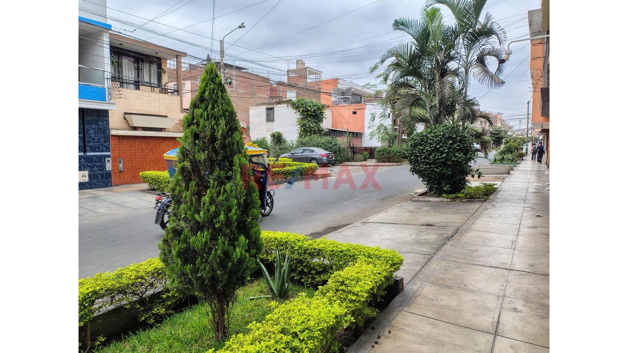 ¡Vive En Una De Las Mejores Zonas De Los Olivos! Departamento De 2 Habitaciones Cerca De Av. Las Palmeras — foto 5