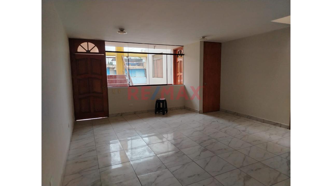 Se Alquila Departamento En Zona A De San Juan De Miraflores - 6