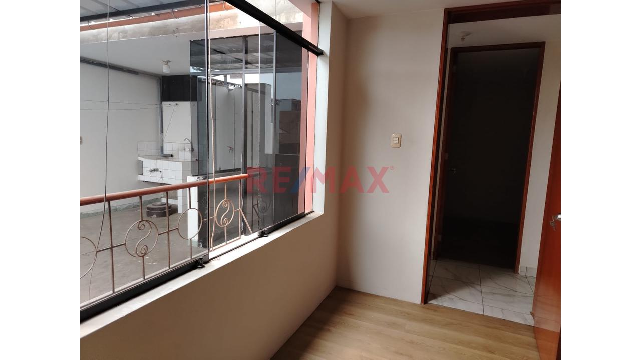 Se Alquila Departamento En Zona A De San Juan De Miraflores - 16