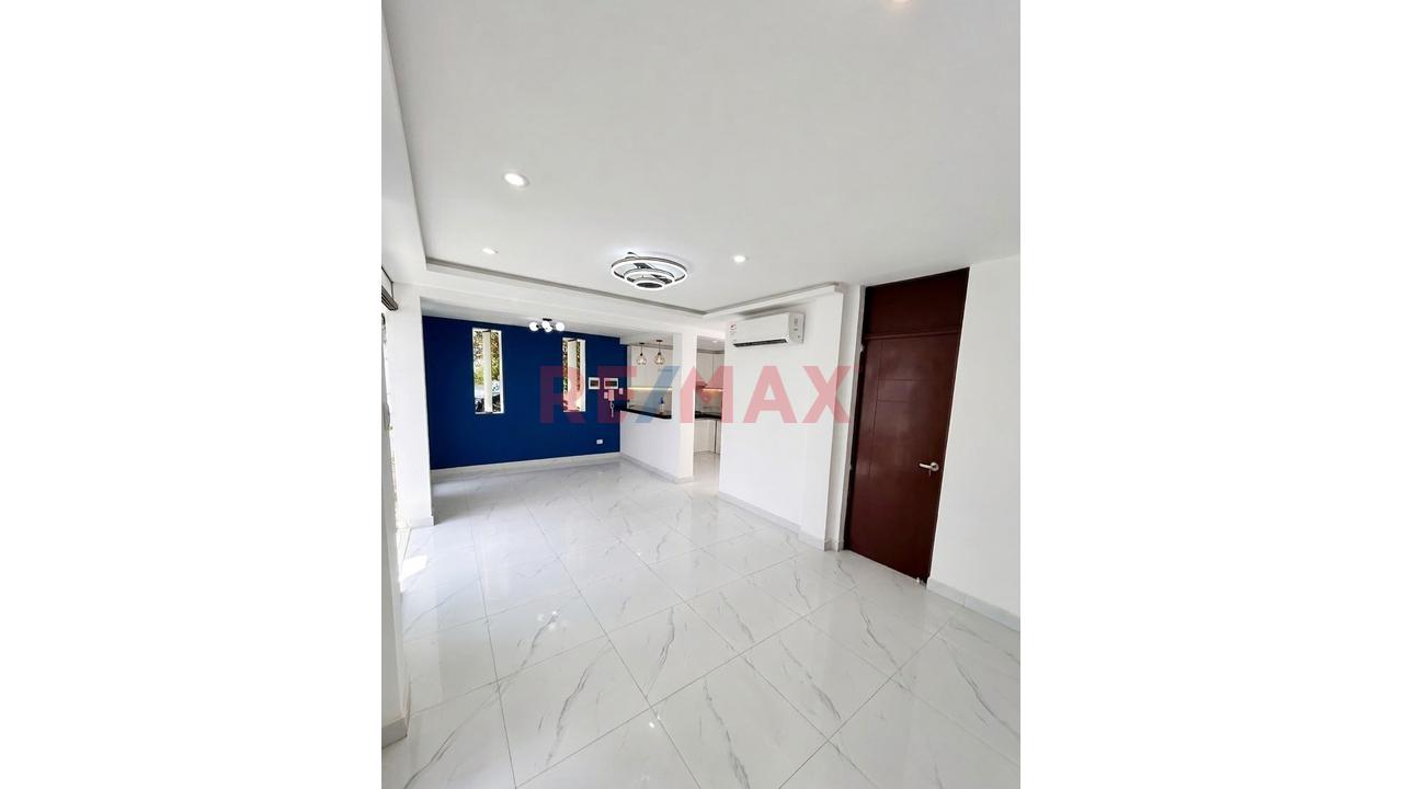✔✔Alquilo Linda Casa De Semiestreno ❗❕En Corales 2 Piura 📌En Esquina Al Costado De Parque📌 📐103 M2 Confort, Espacio Y Tranquilidad ✔✔ - 3