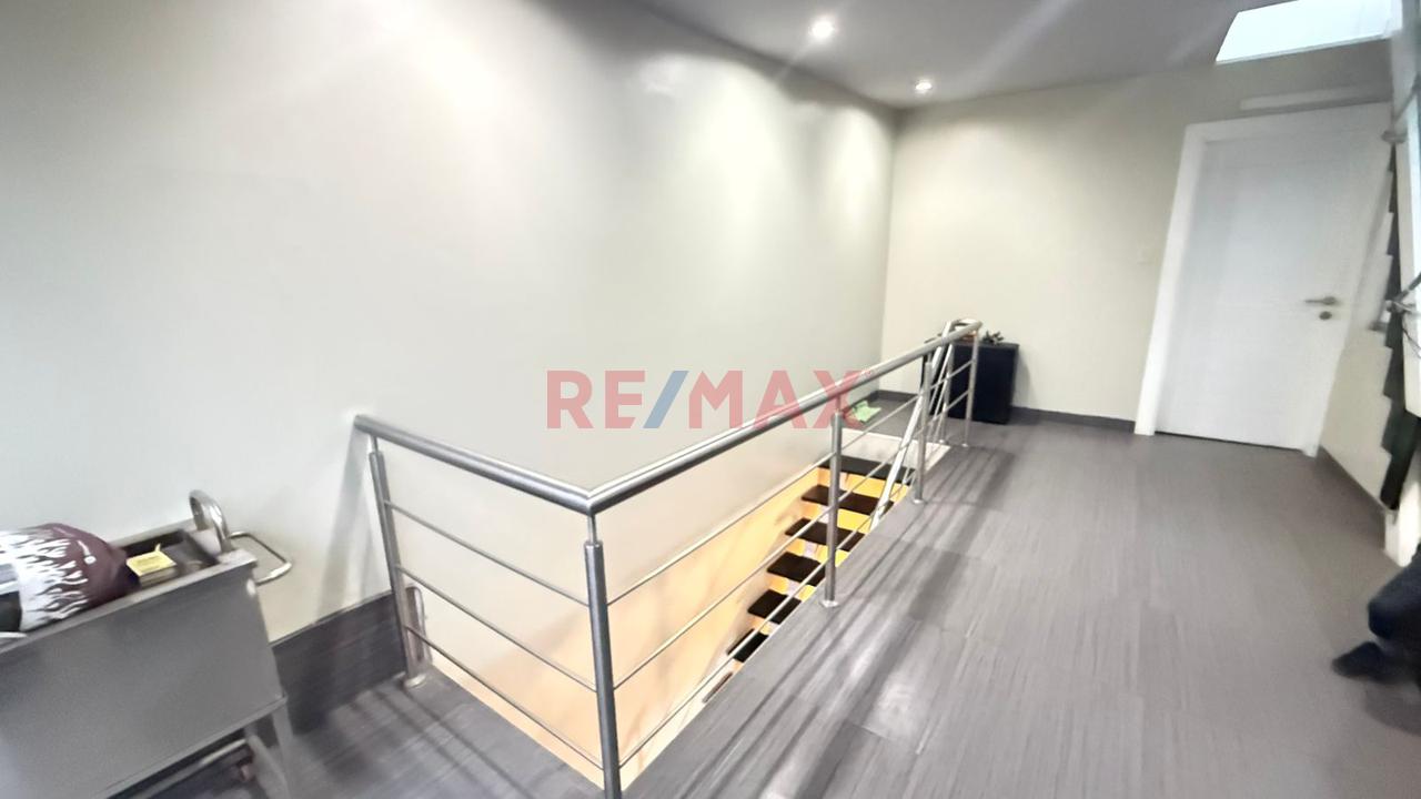 Se Vende Departamento Con Cochera, Terraza Y Mini Departamento En Los Aires - 5