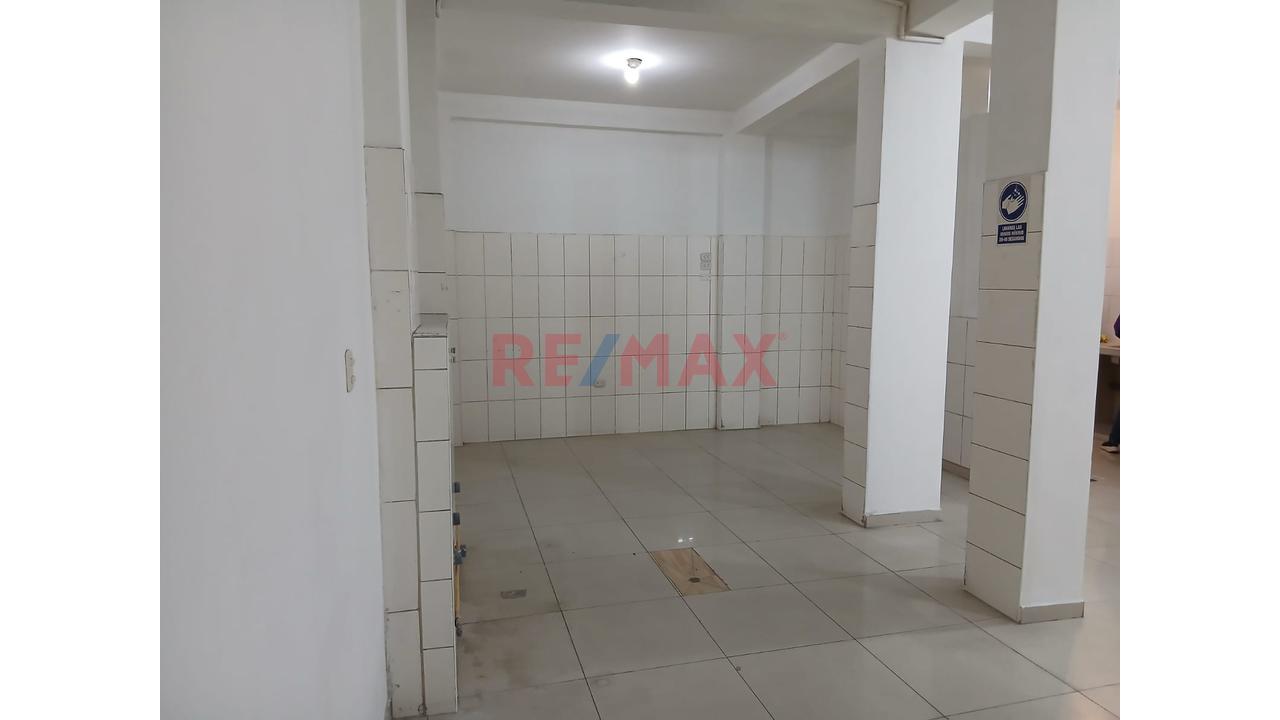 Alquiler De Local Comercial 90M² En 1Er Piso – Urb. Ingeniería, Smp — foto 8