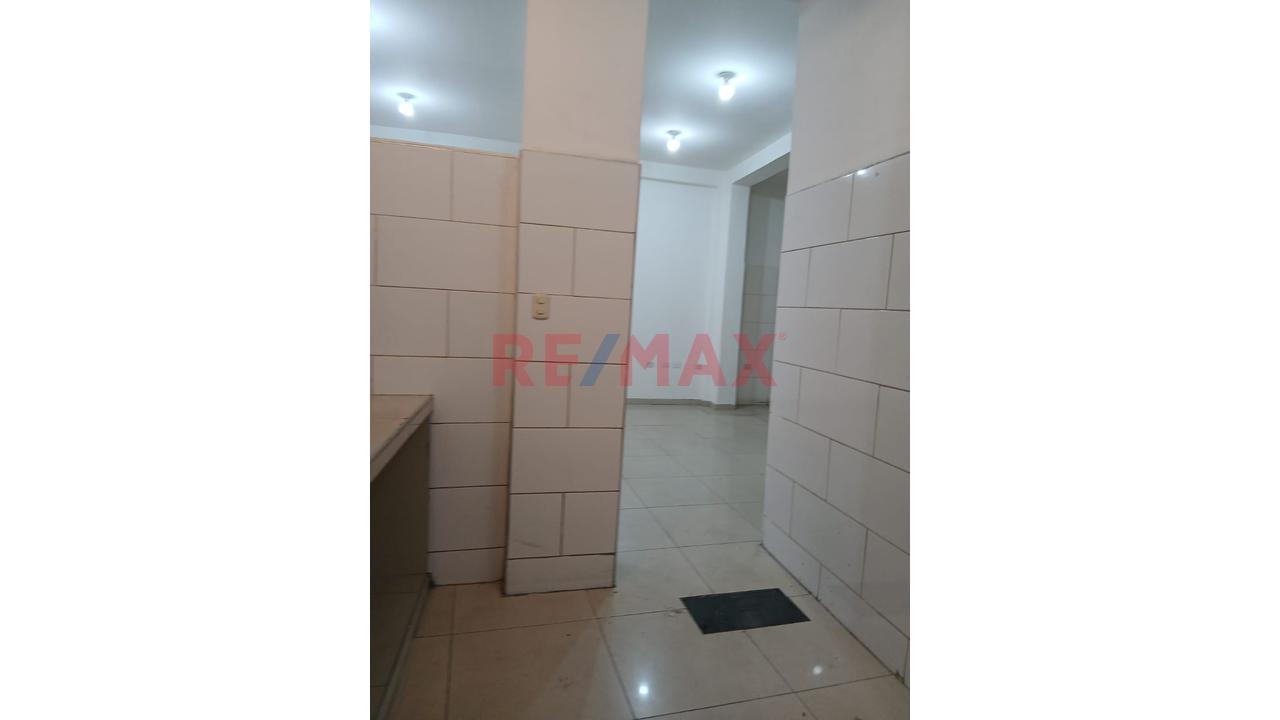 Alquiler De Local Comercial 90M² En 1Er Piso – Urb. Ingeniería, Smp — foto 10