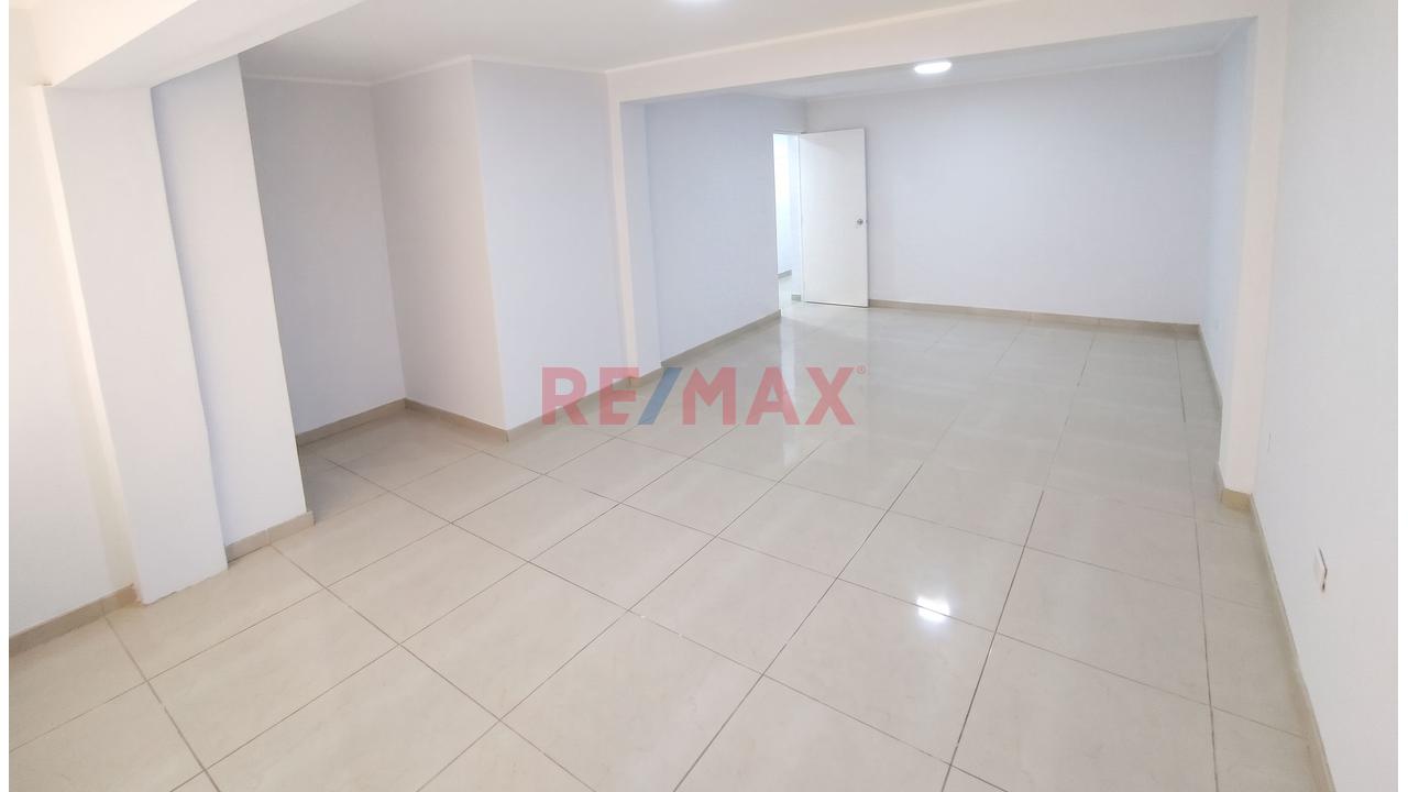 📌 Alquiler Departamento Cómodo Y Bien Ubicado En San Martín De Porres – Cerca Al Mercado Condevilla — foto 3