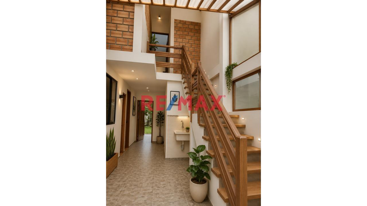 Casa En Venta Amplia, Moderna 5 Dormitorios Amplios 3 Baños Area 300M2 2 Cocheras - 1
