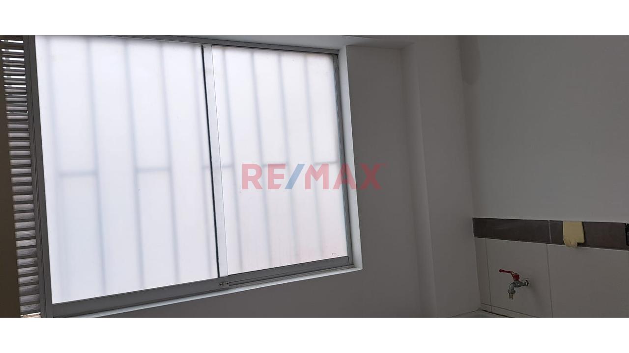 Vendo Lindo Depa 3 Dormitorios Con Balcón Y Aires – San Miguel — foto 6