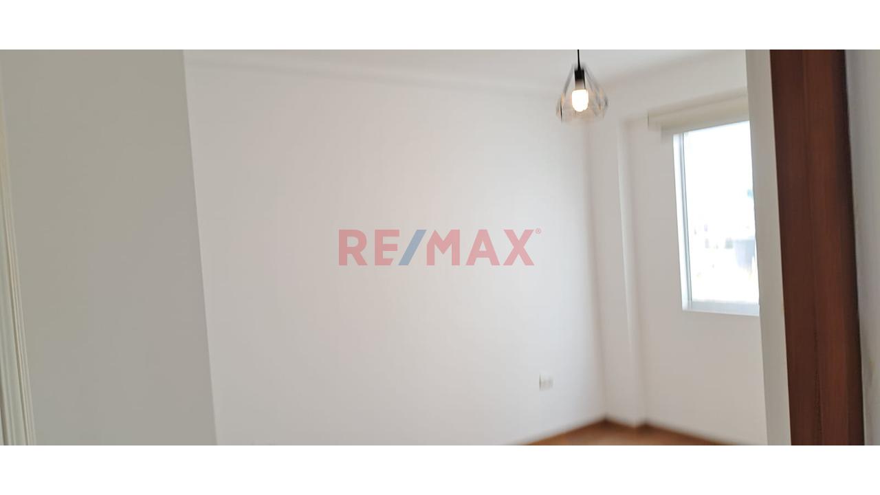 Vendo Lindo Depa 3 Dormitorios Con Balcón Y Aires – San Miguel — foto 14