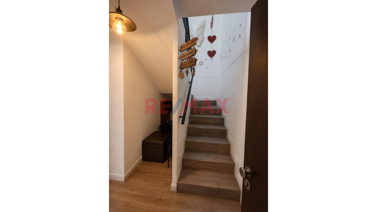Venta Duplex Amoblado/Cochera Miraflores Limite Con San Isidro — foto 12