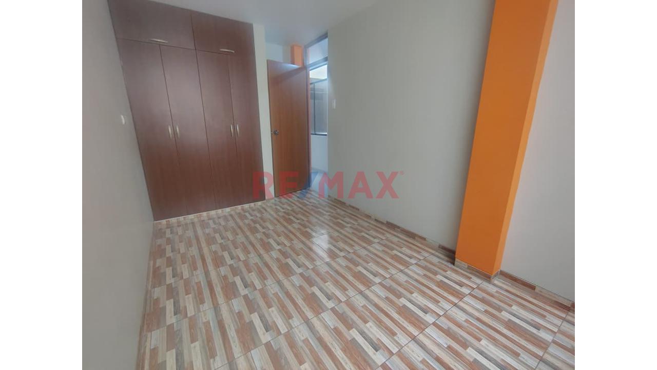 Amplio Departamento En Alquiler — foto 10