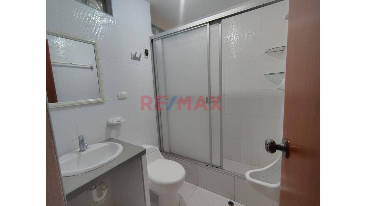 Amplio Departamento En Alquiler — foto 8