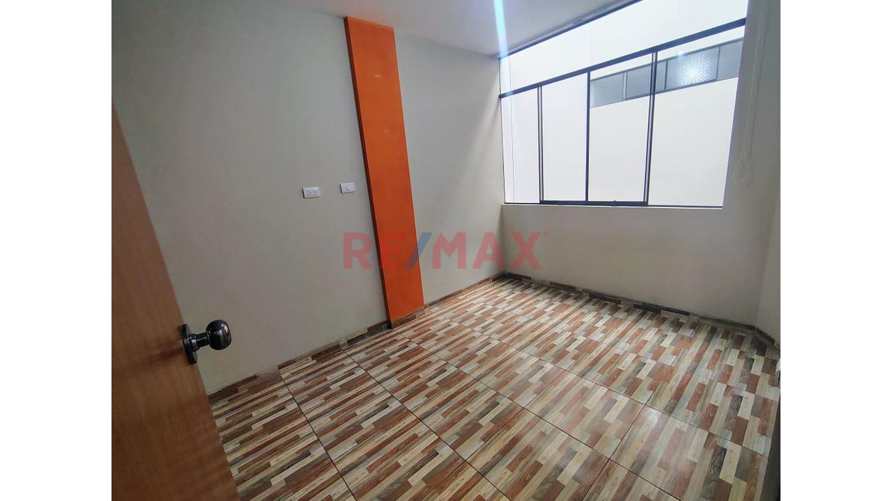 Amplio Departamento En Alquiler — foto 13