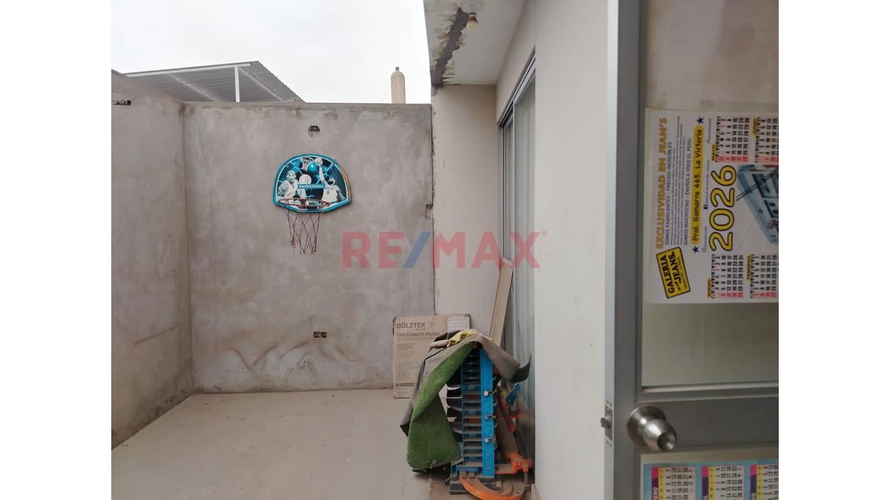 Se Alquila Casa De 2 Pisos En Condominios Villa Club 5  En Carabayllo — foto 7