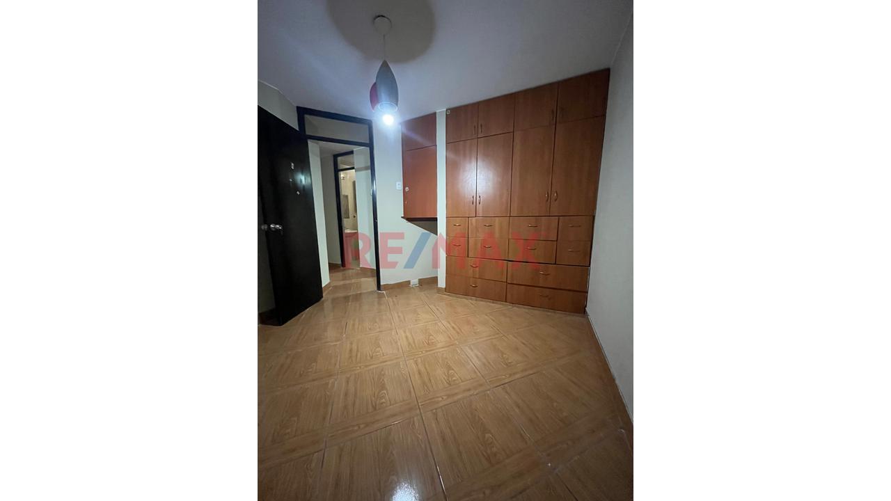 Oportunidad En Surco $141,000  : Departamento En Primer Piso Frente A Parque — foto 8