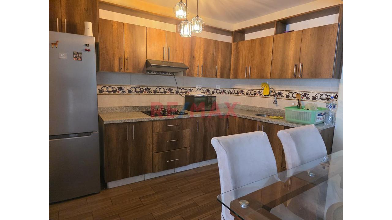 🏡 ¡Exclusivo Dúplex En Alquiler Con Cochera En Puente Piedra! - 2
