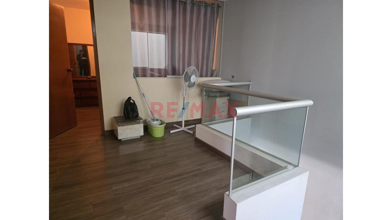 🏡 ¡Exclusivo Dúplex En Alquiler Con Cochera En Puente Piedra! - 3