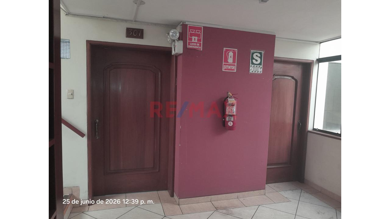 Se Alquila Oficina En Javier Prado Este — foto 12