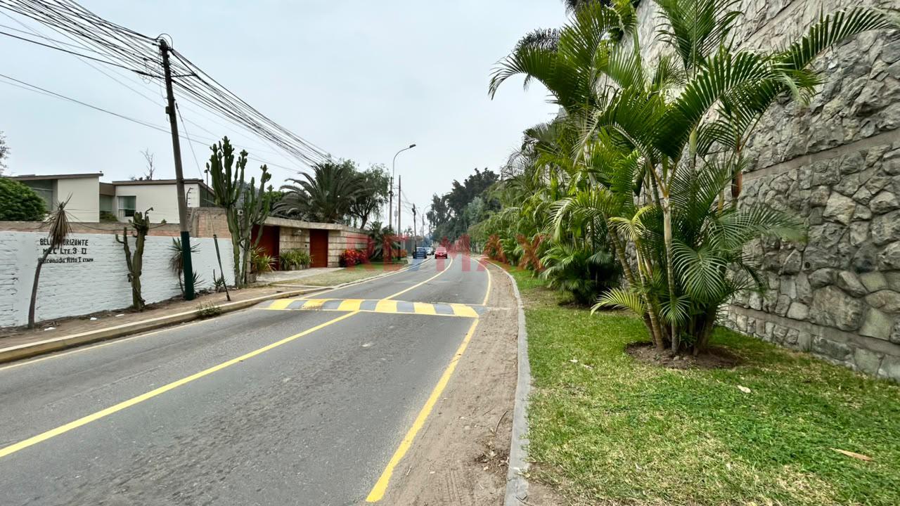 Terreno Premium En La Molina | 1,945 M² | Doble Frente - 11
