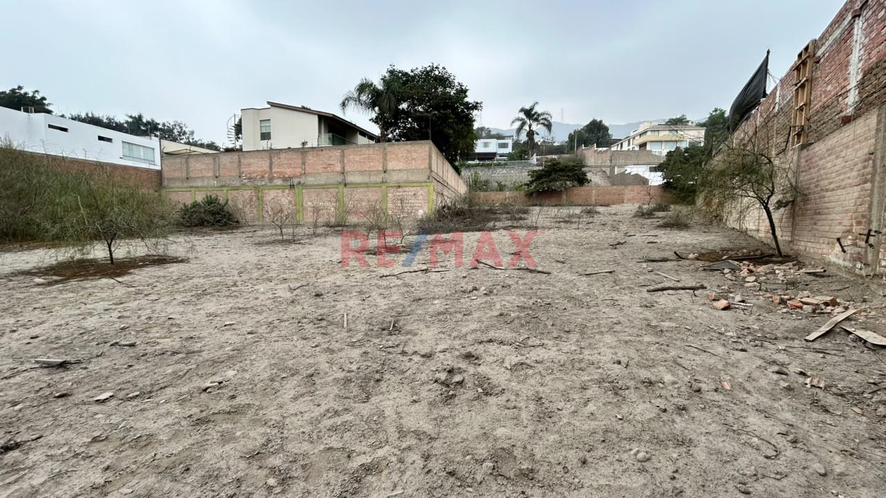 Terreno Premium En La Molina | 1,945 M² | Doble Frente - 7