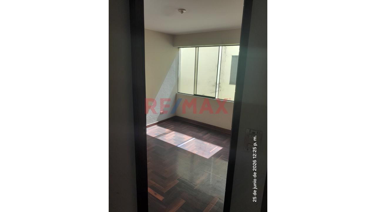 Se Alquila Oficina En Javier Prado Este — foto 11