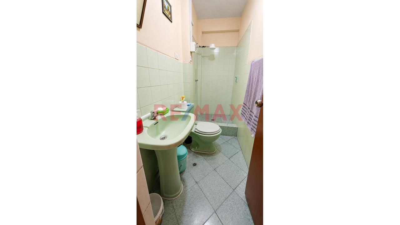 ¡Inversión Estratégica En Zárate! Casa Comercial Con Rentabilidad Inmediata En Av. Gran Chimú — foto 3