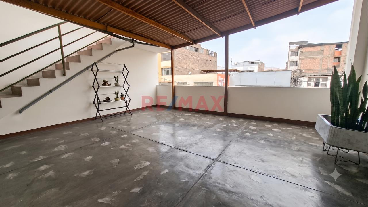¡Inversión Estratégica En Zárate! Casa Comercial Con Rentabilidad Inmediata En Av. Gran Chimú — foto 7