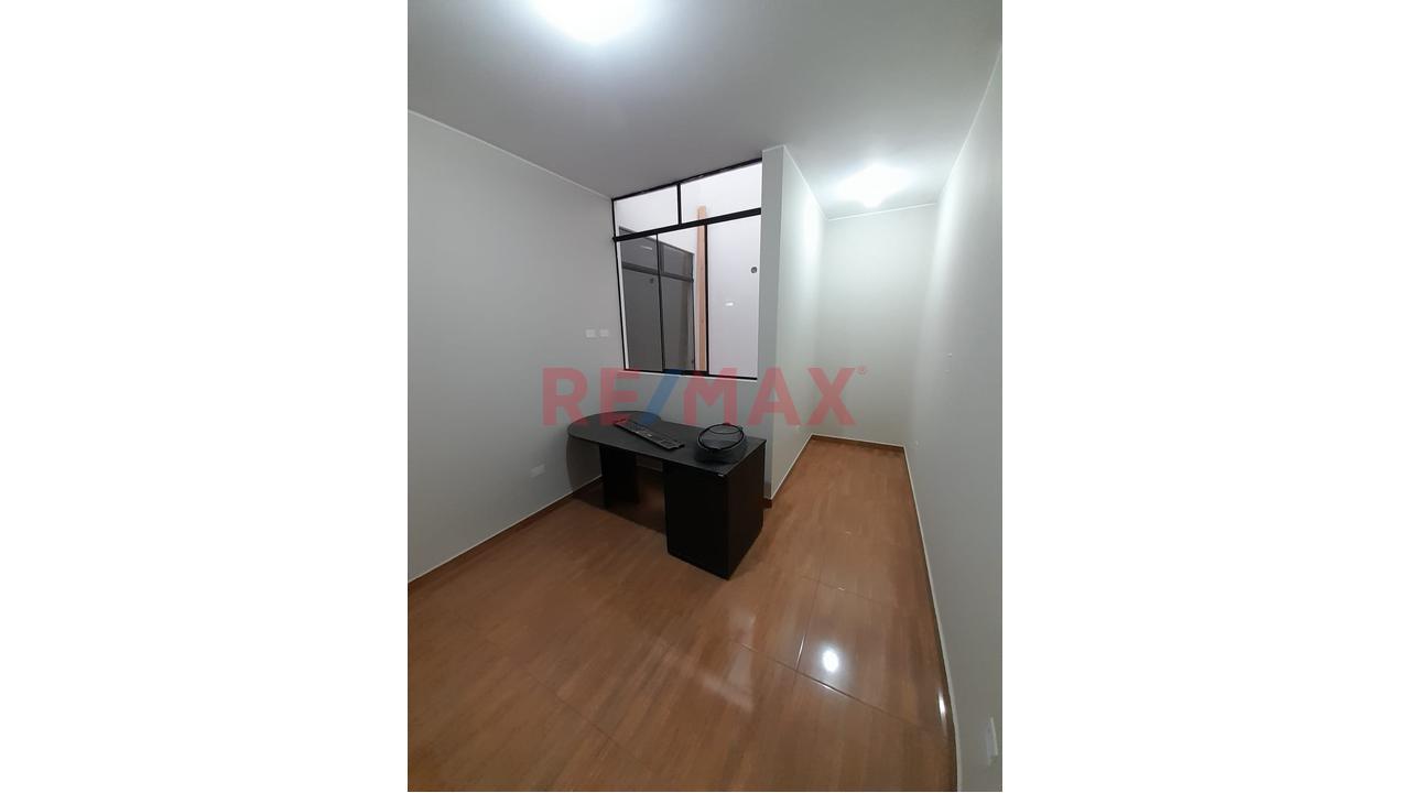 **Departamento En Alquiler En Carabayllo Con 3 Dormitorios Y Gas Natural** — foto 4