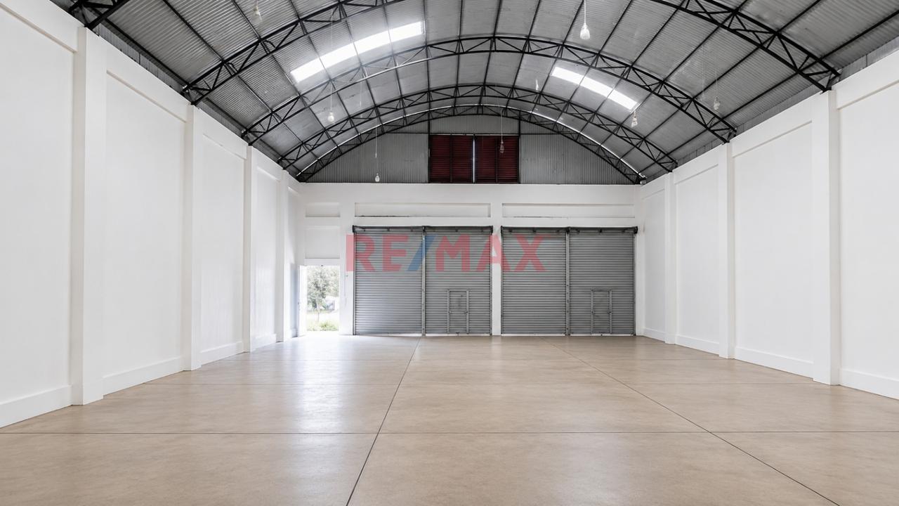 Local Comercial En Alquiler – Av. Centenario, Ucayali - 2