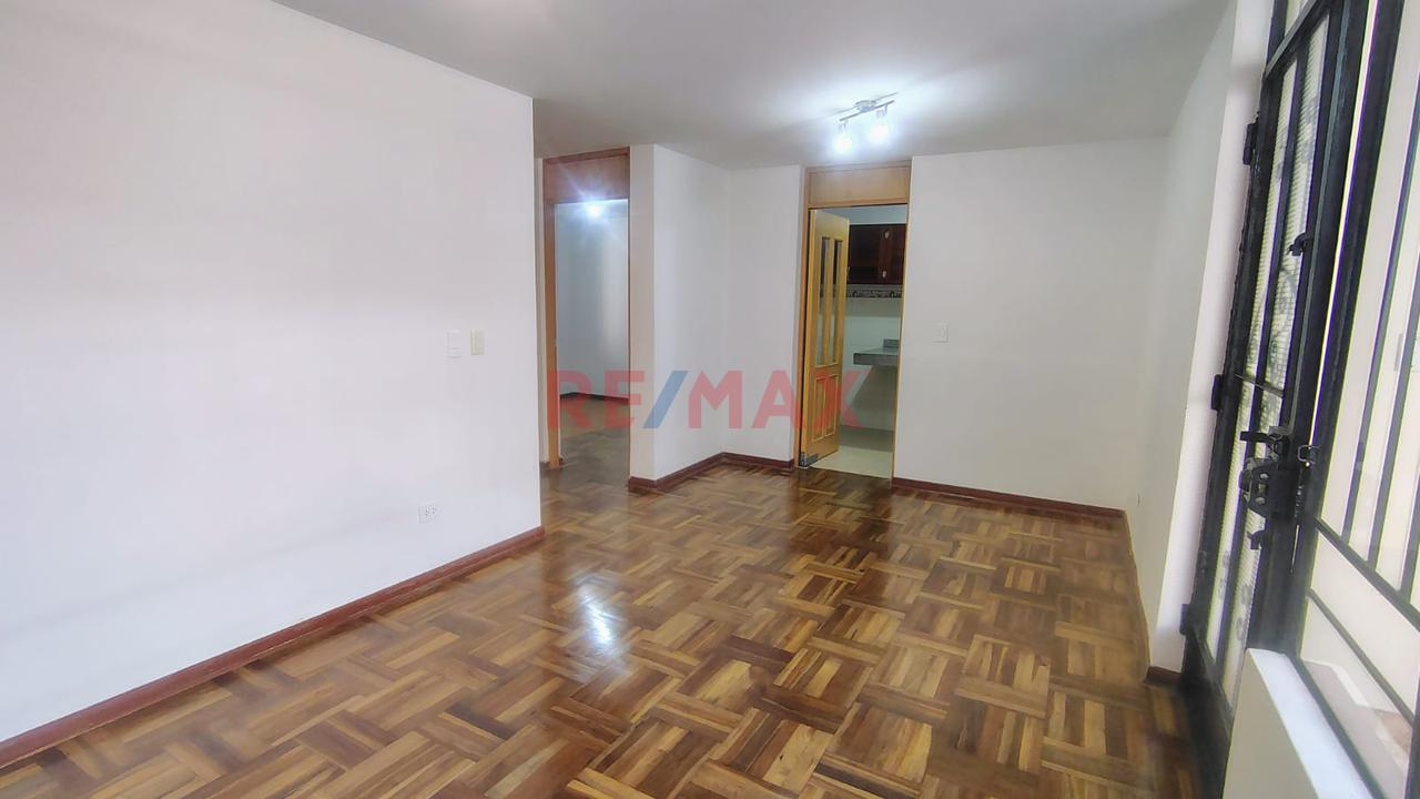 Alquiler Departamento 1Er Piso Cercado De Lima Limite Pueblo Libre — foto 5