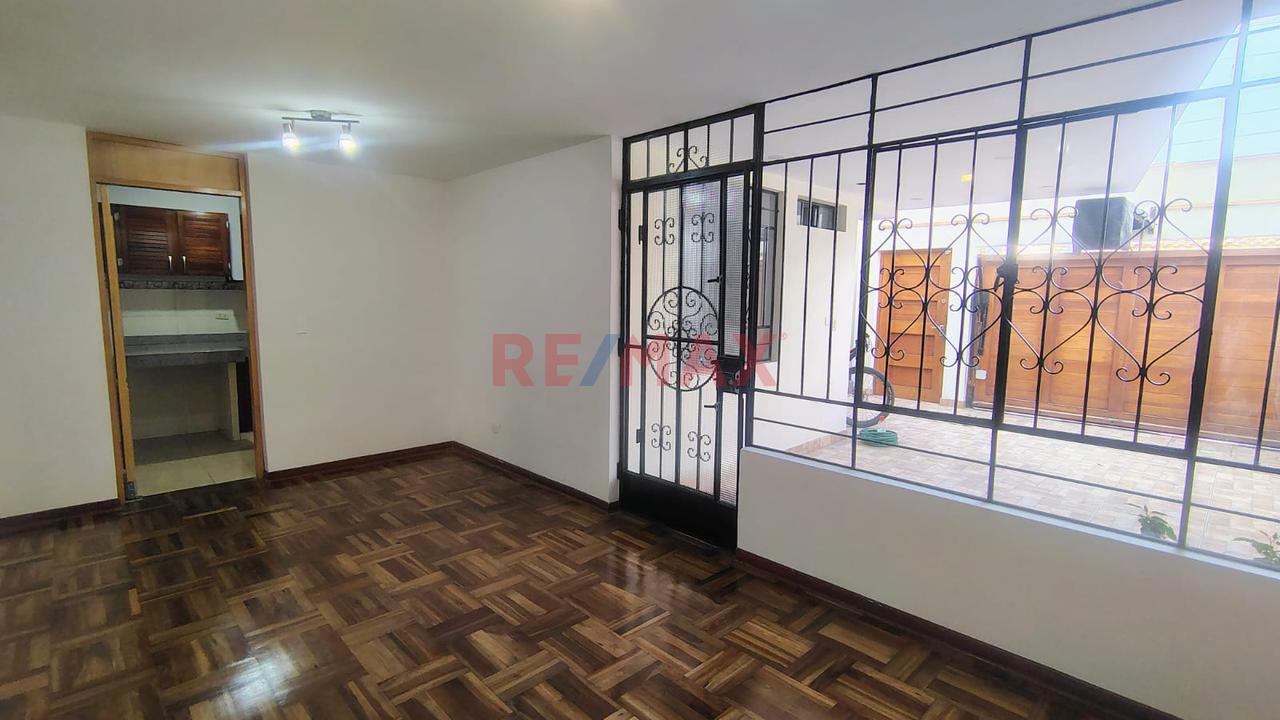 Alquiler Departamento 1Er Piso Cercado De Lima Limite Pueblo Libre — foto 3