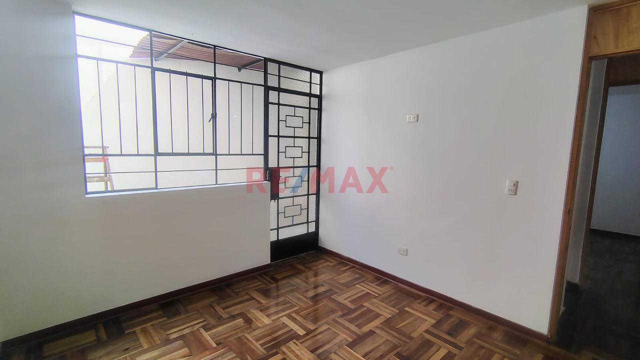 Alquiler Departamento 1Er Piso Cercado De Lima Limite Pueblo Libre — foto 2