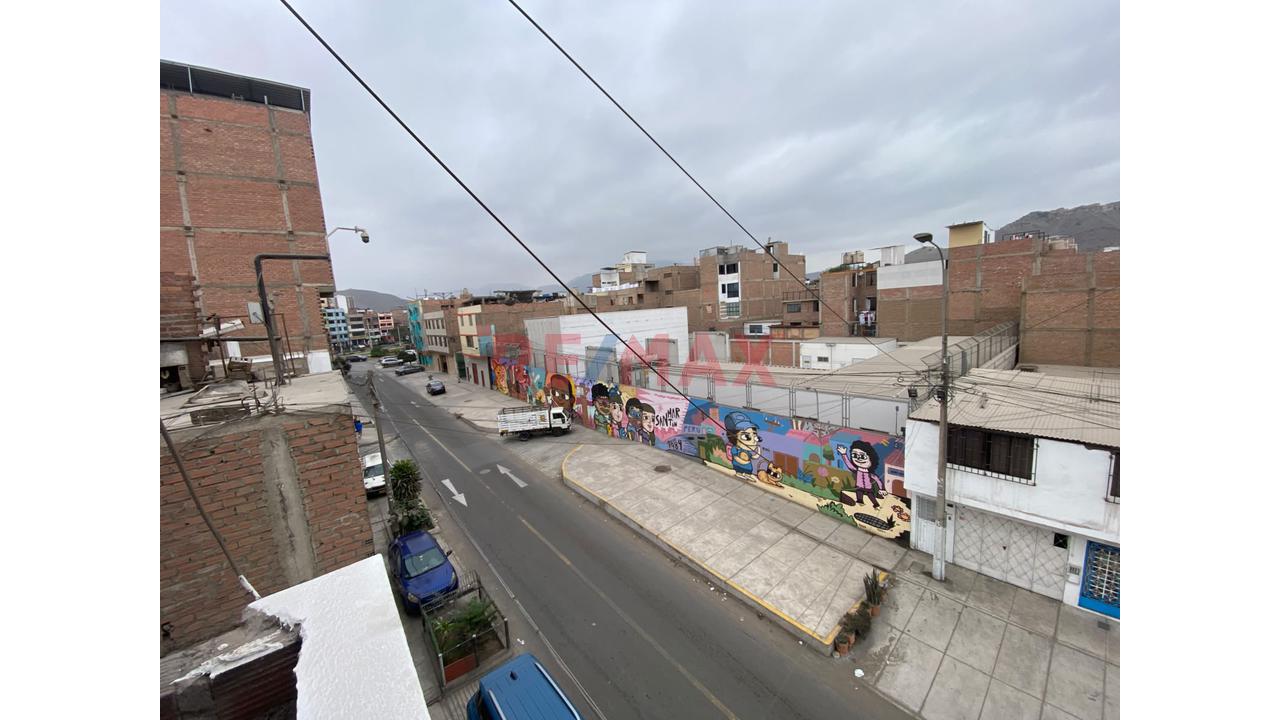 Atencion Inversionista Local De  4 Pisos En Alquiler Tomas Valle Con Universitaria — foto 11