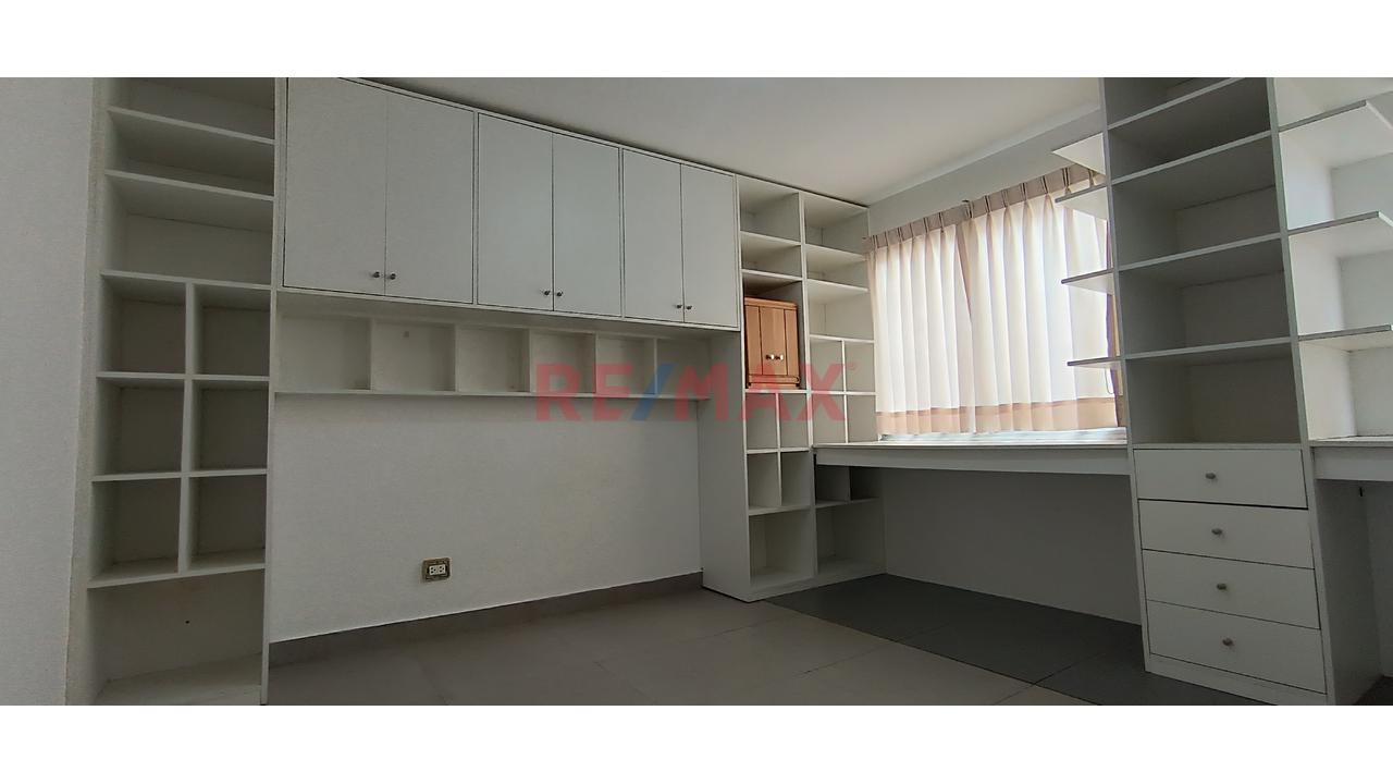 Alquiler De  Departamento Duplex Con Cochera - San Miguel - 13