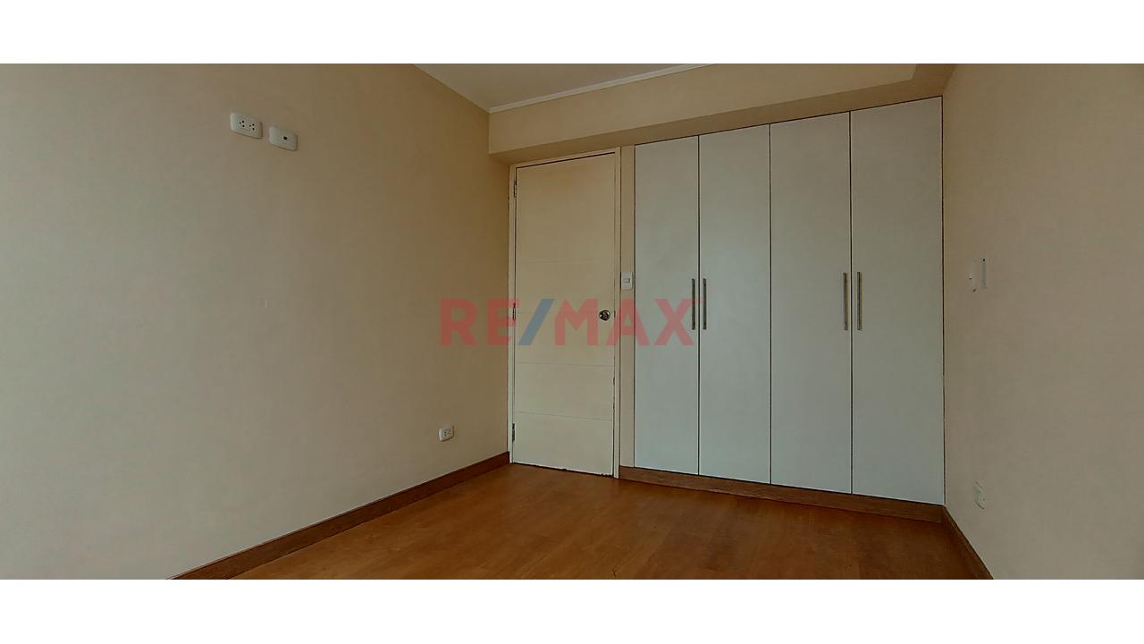 Alquiler De  Departamento Duplex Con Cochera - San Miguel - 6
