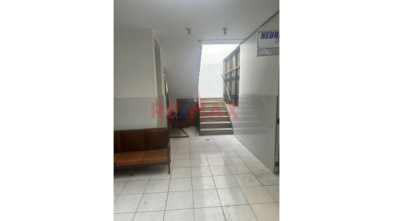🏢 ¡Alquilo Oficina / Consultorio En Yanahuara! - 2
