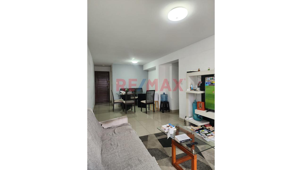 Venta De Departamento Flat En Av. San Borja Norte A 1 Min De Guardia Civil — foto 14